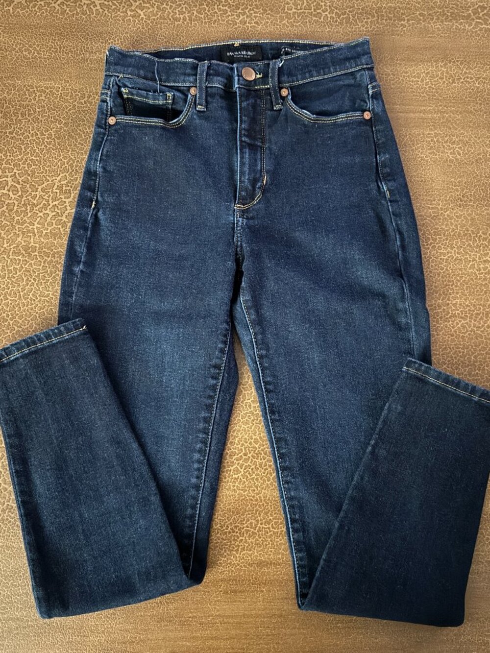 Banana Republic High Rise Skinny Jeans Dark Denim - Size 26 - Picture 1 of 2